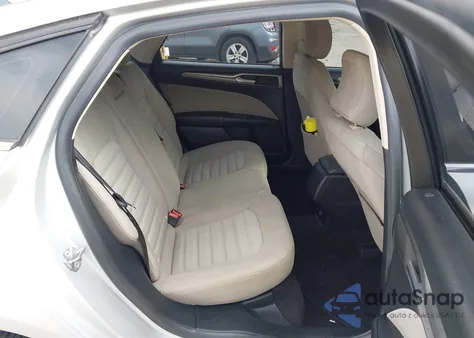 2017 Ford Fusion S из США, поврежденный, VIN 3FA6P0G7XHR198404